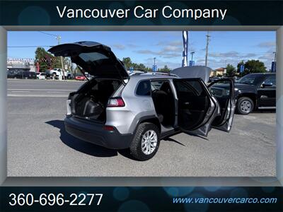 2019 Jeep Cherokee Latitude 4x4! Locally Owned! Low Miles!  Clean Title! Strong Carfax History! Great Value! - Photo 28 - Vancouver, WA 98665
