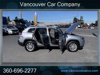 2019 Jeep Cherokee Latitude 4x4! Locally Owned! Low Miles!  Clean Title! Strong Carfax History! Great Value! - Photo 12 - Vancouver, WA 98665