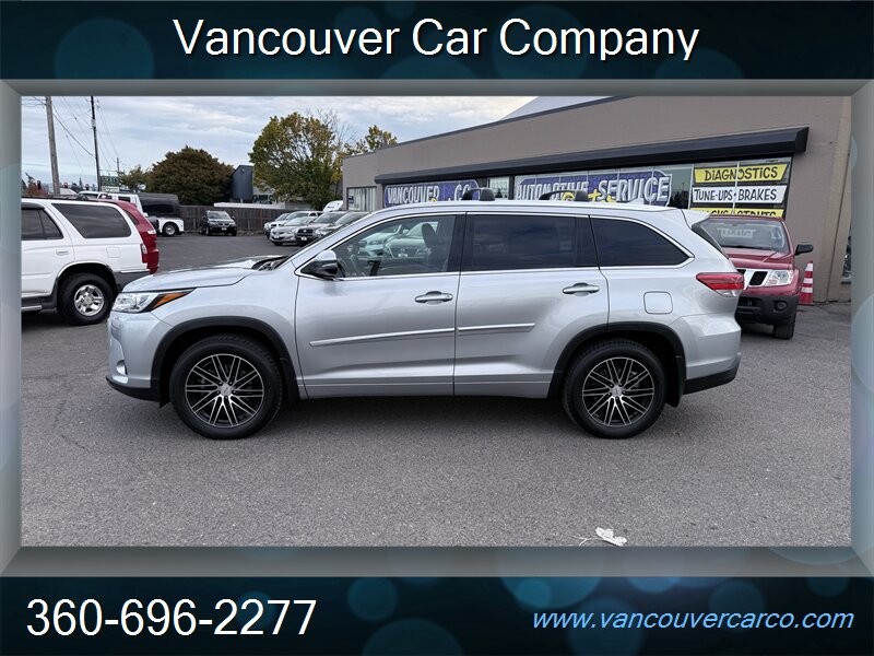 2017 Toyota Highlander AWD Limited! Clean Title! 1 Local Owner!  Leather! Moonroof! Strong Carfax History! Impressive! - Photo 1 - Vancouver, WA 98665