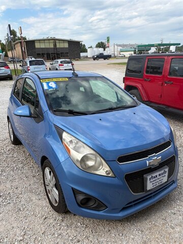 2014 Chevrolet Spark 1LT CVT 1SD's photo