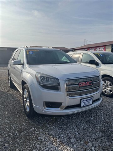 2016 GMC Acadia Denali's photo