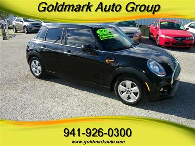 2016 MINI Cooper 5-door   - Photo 8 - Sarasota, FL 34233