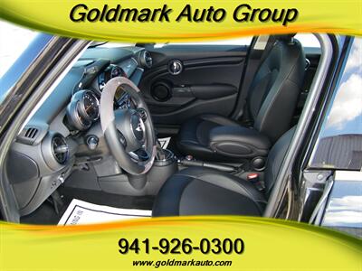 2016 MINI Cooper 5-door   - Photo 17 - Sarasota, FL 34233