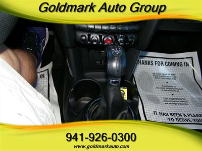 2016 MINI Cooper 5-door   - Photo 22 - Sarasota, FL 34233