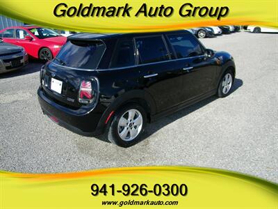 2016 MINI Cooper 5-door   - Photo 6 - Sarasota, FL 34233