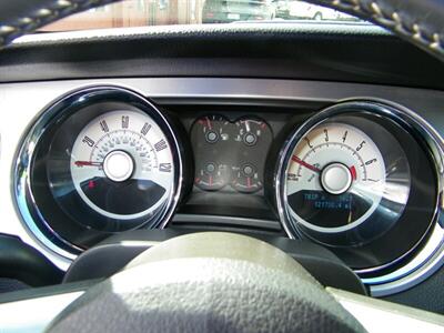 2010 Ford Mustang V6 Premium   - Photo 24 - Sarasota, FL 34233