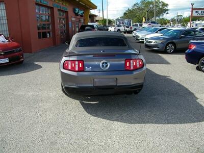 2010 Ford Mustang V6 Premium   - Photo 6 - Sarasota, FL 34233