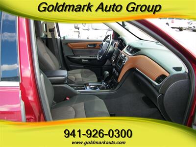 2017 Chevrolet Traverse LT   - Photo 17 - Sarasota, FL 34233
