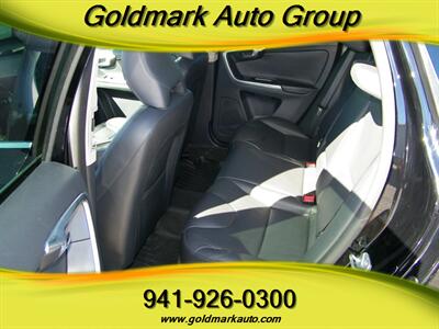 2015 Volvo XC60 T5 Drive-E Premier P   - Photo 12 - Sarasota, FL 34233
