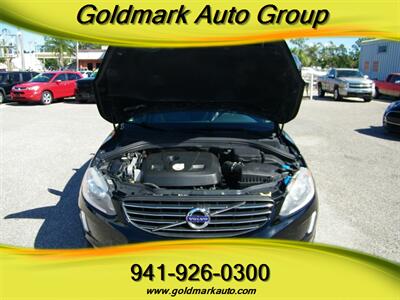 2015 Volvo XC60 T5 Drive-E Premier P   - Photo 10 - Sarasota, FL 34233