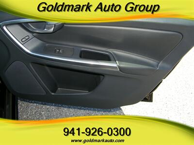 2015 Volvo XC60 T5 Drive-E Premier P   - Photo 16 - Sarasota, FL 34233