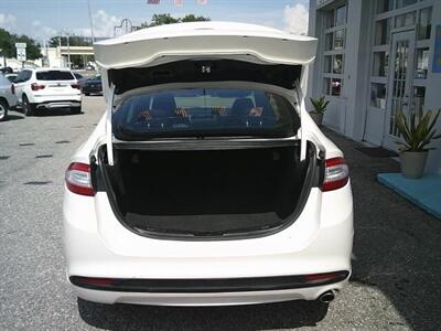 2014 Ford Fusion SE - Photo 10 - Sarasota, FL 34233