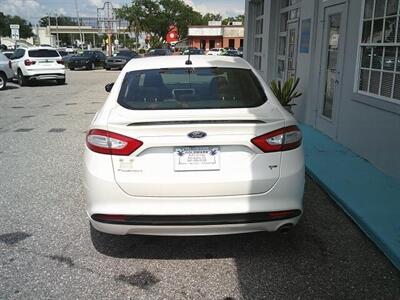2014 Ford Fusion SE - Photo 6 - Sarasota, FL 34233