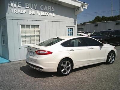 2014 Ford Fusion SE - Photo 8 - Sarasota, FL 34233
