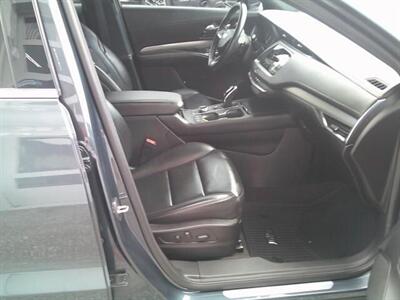 2021 Cadillac XT4 Premium Luxury - Photo 14 - Sarasota, FL 34233