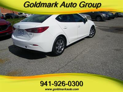 2015 Mazda Mazda3 i Sport   - Photo 5 - Sarasota, FL 34233