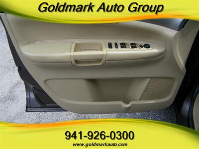 2008 Saturn Outlook XE   - Photo 20 - Sarasota, FL 34233