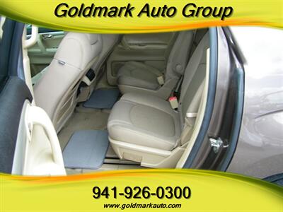 2008 Saturn Outlook XE   - Photo 11 - Sarasota, FL 34233