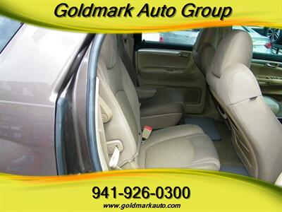 2008 Saturn Outlook XE   - Photo 16 - Sarasota, FL 34233