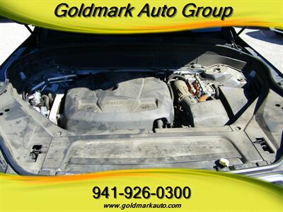 2019 Volvo XC90 T8 eAWD R-Design   - Photo 11 - Sarasota, FL 34233