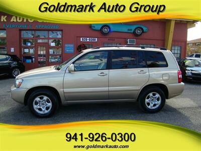 2005 Toyota Highlander   - Photo 2 - Sarasota, FL 34233