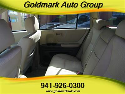 2005 Toyota Highlander   - Photo 10 - Sarasota, FL 34233