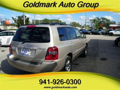 2005 Toyota Highlander   - Photo 5 - Sarasota, FL 34233