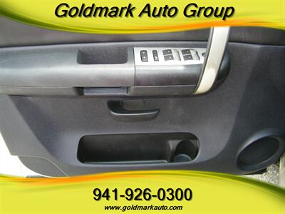 2009 GMC Sierra 1500 Work Truck   - Photo 13 - Sarasota, FL 34233