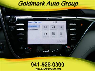 2018 Toyota Camry XLE   - Photo 13 - Sarasota, FL 34233