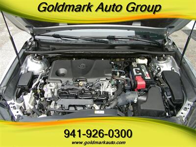2018 Toyota Camry XLE   - Photo 15 - Sarasota, FL 34233