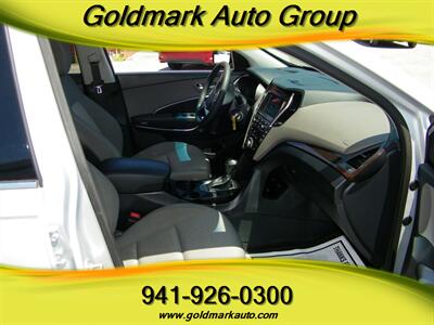 2019 Hyundai SANTA FE XL SE   - Photo 14 - Sarasota, FL 34233