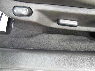 2010 Ford Mustang V6 Premium - Photo 17 - Sarasota, FL 34233
