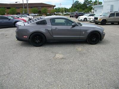 2010 Ford Mustang V6 Premium - Photo 8 - Sarasota, FL 34233