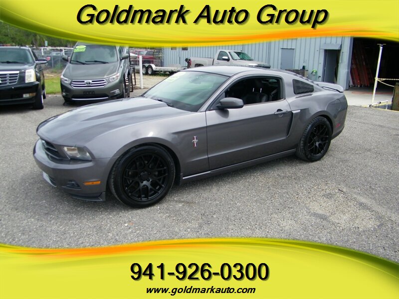 2010 Ford Mustang V6 Premium - Photo 1 - Sarasota, FL 34233