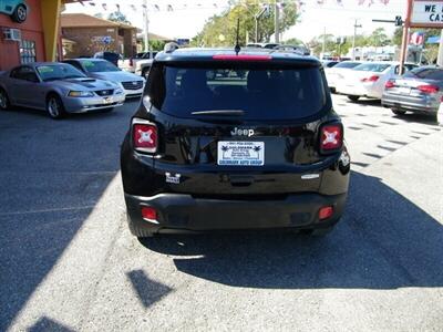 2018 Jeep Renegade Latitude - Photo 5 - Sarasota, FL 34233