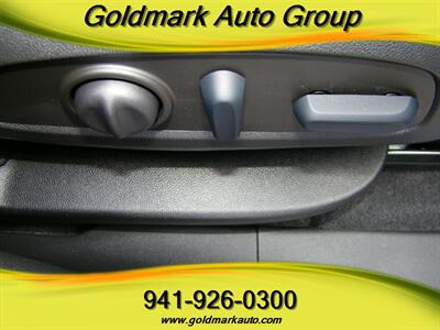 2022 Chevrolet Equinox Premier   - Photo 18 - Sarasota, FL 34233