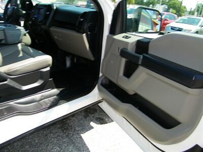 2018 Ford F-150 Lariat - Photo 19 - Sarasota, FL 34233