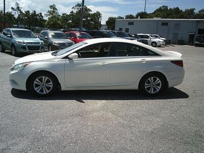 2013 Hyundai SONATA GLS - Photo 4 - Sarasota, FL 34233
