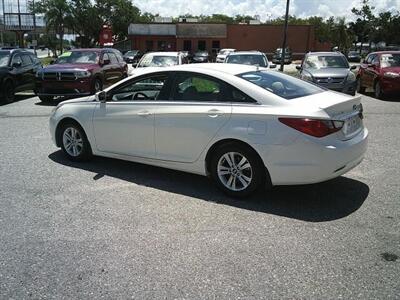2013 Hyundai SONATA GLS - Photo 5 - Sarasota, FL 34233