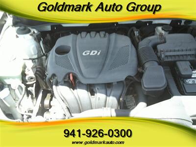 2013 Hyundai SONATA GLS - Photo 9 - Sarasota, FL 34233