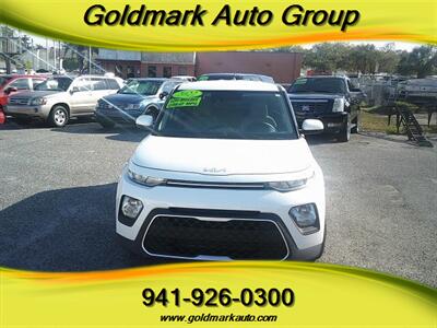 2022 Kia Soul LX - Photo 2 - Sarasota, FL 34233