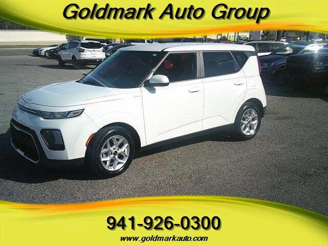2022 Kia Soul LX   - Photo 1 - Sarasota, FL 34233