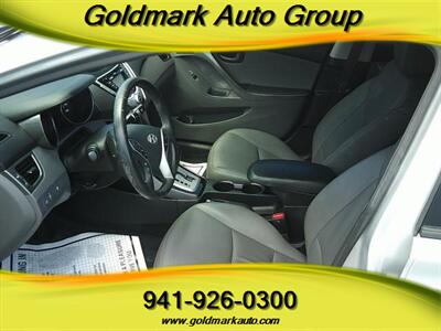 2012 Hyundai ELANTRA Limited - Photo 16 - Sarasota, FL 34233