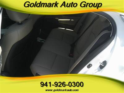 2021 Lexus ES 300h - Photo 12 - Sarasota, FL 34233