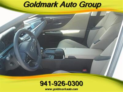 2021 Lexus ES 300h - Photo 20 - Sarasota, FL 34233