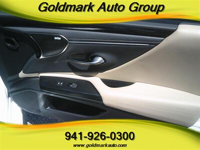 2021 Lexus ES 300h - Photo 15 - Sarasota, FL 34233