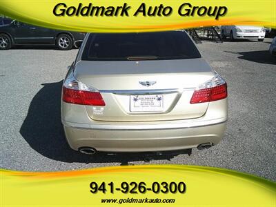 2011 Hyundai Genesis 3.8   - Photo 5 - Sarasota, FL 34233