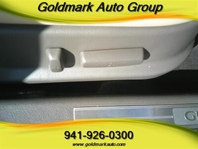 2011 Hyundai Genesis 3.8   - Photo 15 - Sarasota, FL 34233