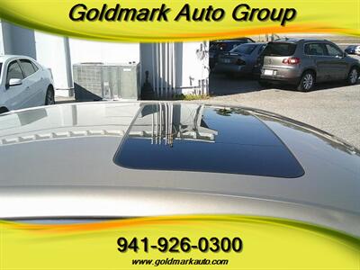 2011 Hyundai Genesis 3.8   - Photo 9 - Sarasota, FL 34233