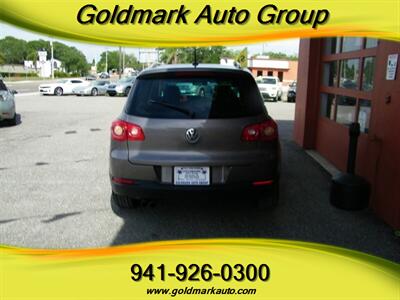 2011 Volkswagen Tiguan S   - Photo 5 - Sarasota, FL 34233